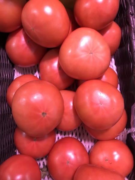 桃太郎トマト（バラ）１個　１５４円前後