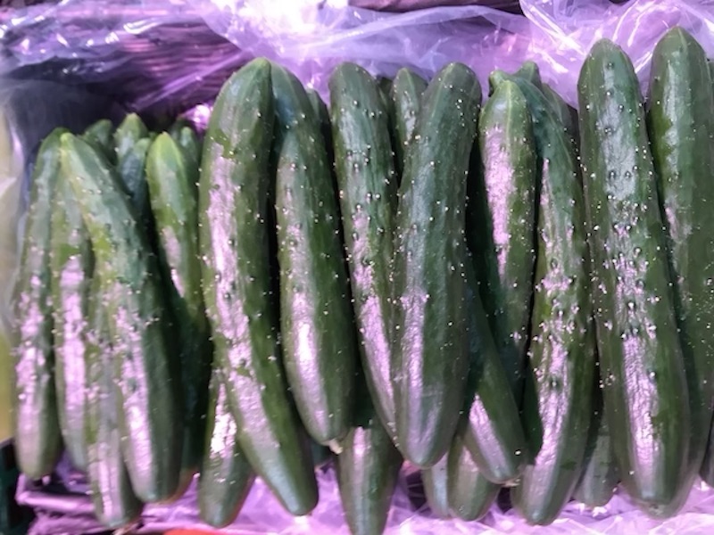 きゅうり（バラ）１本　５４円前後