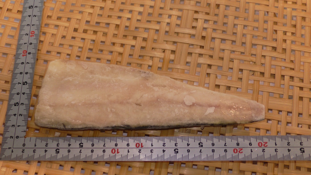 冷凍無塩サバフィレ(1枚)