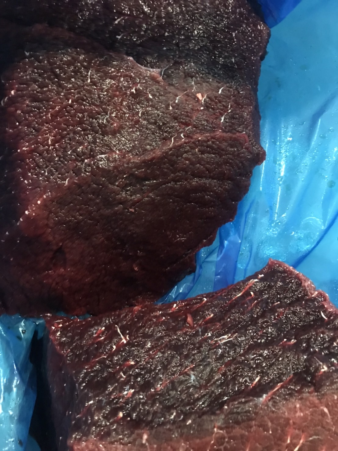 ☆おすすめ！　北海道釧路　生ミンククジラ特上　赤身　柔らかい！k4500　500gくらいから